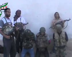 نشرة أخبار سوريا- ثوار درعا يختطفون ضابطاً وجندياً من قوات الأسد في عملية خاطفة، ونظام أسد يغير قائد قواته في إدلب بعد الهزائم المتكررة- (27_5_2015)