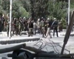 مقتل 11 مدنيا و3 أمنيين بسوريا	