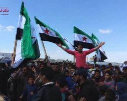 مظاهرة في مخيم باب السلامة بمناسبة مرور عام على احتلال مدينة تل رفعت من قبل المليشيات الكردية