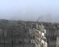 تجدد القصف على حمص وبلدات بحماة