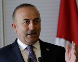 جاويش أوغلو: لدينا نفس التوجه مع روسيا فيما يتصل بالحل السياسي باستثناء بقاء الأسد في الحكم