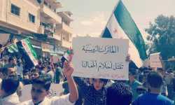 صور..مظاهرات حاشدة تؤكد على المقاومة والصمود في إدلب