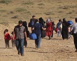 رئيس بلدية عرسال اللبنانية: آلاف السوريين يبيتون في العراء