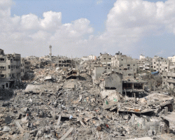 مروحيات الأسد ألقت 12958 برميلاً متفجراً على المدن السورية العام المنصرم