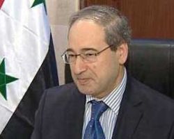 'هآرتس': الأسد أرسل المقداد إلى أمريكا اللاتينية لفحص إمكانية اللجوء هو وعائلته ومقربيه في فنزويلا أو كوبا