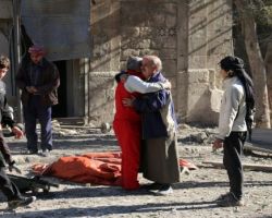 نظام الأسد يتمسك بإبادة حلب... والمعارضة ترفض تجزئة الحلول