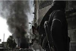 أخبار يوم الاثنين - مجزرة بريف دمشق والثوار يوسعون سيطرتهم على طريق المطار - 3-12-2012م