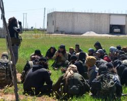 نشرة أخبار سوريا- المجاهدون يتصدون لقوات الأسد في داريا وحلب، ومخابرات الأسد تطمئن اليهود على ممتلكاتهم -(12_7_ 2016)