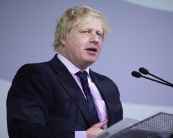 وزير خارجية بريطانيا يصف إقامة منطقة حظر للطيران في سوريا بـ 