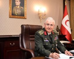 رئيس الأركان التركي يبحث مع نظيره الأمريكي ملف 