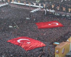 السياسة الخارجية وملف اللاجئين السوريين في الحملات الانتخابية بتركيا
