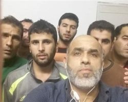 الجزائر تحتجز عشرات السوريين المعارضين وتعتزم تسليمهم لنظام الأسد 