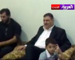 الظهور الأول لرئيس الوزراء المنشق مع الجيش الحر