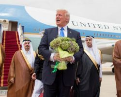 ترمب: السعودية ستتكفل بأموال إعادة إعمار سوريا 