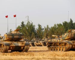 الجيش التركي يستهدف 178 موقعاً لتنظيم الدولة في الباب 
