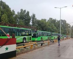  لبنان يرحّل دفعة جديدة من اللاجئين السوريين، والنظام يستقبلهم 