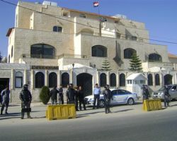 اتهام لسفارة سوريا بعمّان