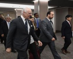 رئيس وفد المعارضة في جنيف: قدمنا رؤيتنا عن الانتقال السياسي لـ دي ميستورا
