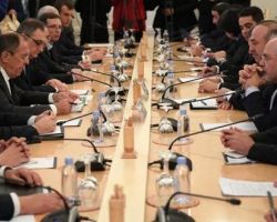 الوفود المشاركة في المؤتمر تصل الأستانة استعداداً لانطلاقه يوم غد الاثنين 