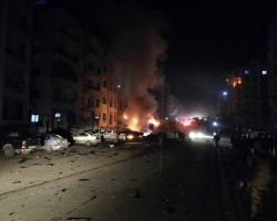 نشرة أخبار سوريا- عشرات الغارات الجوية على الغوطة الشرقية، و25 شهيداً وعشرات الجرحى في انفجار سيارة مفخخة في إدلب -(7-1-2018)