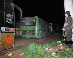 الدفعة الثانية من مهجري مضايا والزبداني وأهالي كفريا والفوعة تستعد للخروج 
