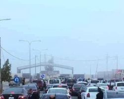 الحكومة الأردنية تدخل مئات الأردنيين عبر معبر نصيب بشكل استثنائي 
