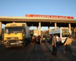 تركيا تغلق معابرها الحدودية مع سوريا لأسباب أمنية