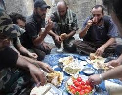  كيف يعيش الحلبيون حياتهم اليومية خلال الحرب؟