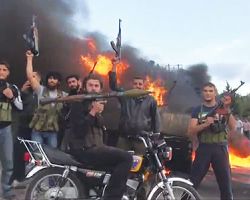 سوريا: قصف وانفجارات.. وغموض حول اختطاف 12 لبنانيا في حلب