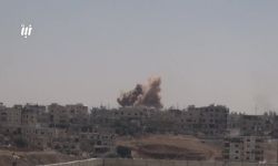 درعا تحترق..مئات الغارات الجوية والبراميل المتفجرة والصواريخ تستهدف المدنيين الأبرياء 