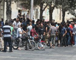 غضب شعبي في إدلب بسبب قضية المعتقلين