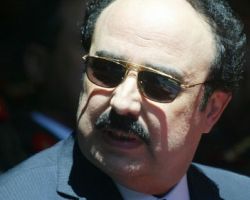 رستم غزالي: 