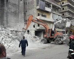 ضحايا نتيجة انهيار مبنى من أربعة طوابق في حي صلاح الدين بحلب (صور)