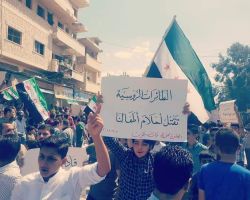 صور..مظاهرات حاشدة تؤكد على المقاومة والصمود في إدلب