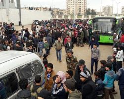 500 عائلة من أهالي الوعر تغادر الحي ضمن الدفعة الرابعة باتجاه جرابلس 