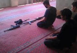 التحرير بالقلوب الواجفة.. والأيدي الصادقة..