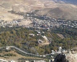 النظام يفجر الأبنية السكنية المحيطة بنبع عين الفيجة تمهيداً لتحويلها إلى ثكنات عسكرية