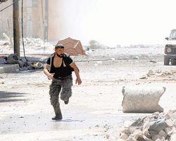 إسقاط أول طائرة عسكرية في حلب.. وقيادي في الجيش الحر يعلن: وضعنا بخير واقتربنا من تحرير