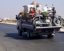 73 ألف نازح  يعودون لمناطقهم في إدلب 