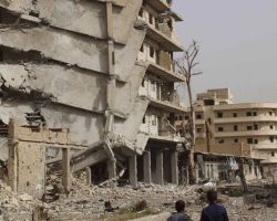 الجيش الحر يحاصر معامل الدفاع في حلب... وتفاقم الصراع يمنع وصول المساعدات