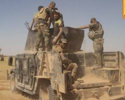 الحشد الشعبي العراقي يزحف نحو الحدود السورية العراقية