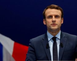 تصريح مثير للرئيس الفرنسي: الأسد عدو للشعب السوري ولكنه ليس عدواً لنا