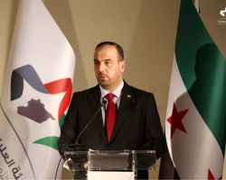 نصر الحريري: ملتزمون بتحقيق الانتقال السياسي، والنظام يعرقل المفاوضات