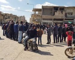 حصاد أخبار الاثنين - أهالي درعا يتظاهرون في الذكرى الثامنة للثورة، ونظام الأسد يتعهد باستعادة مناطق قسد بالقوة أو المصالحات -(18-3-2019)