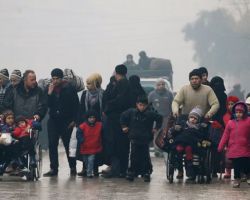 بدء خروج المحاصرين من حلب الليلة بعد اتفاق على إخلائها