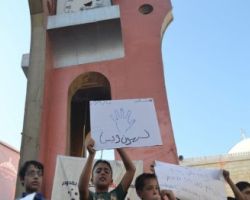 على خلفية اعتداء عناصر الحسبة ... مظاهرات تعم سلقين وتطالب بالمحاسبة