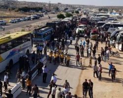 قافلة مهجري درعا والقنيطرة تصل إدلب 
