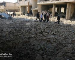 نشرة أخبار سوريا- 100 غارة جوية على مدن وبلدات الغوطة الشرقية، وتركيا تحذر من موجة نزوج جديدة بسبب القصف على  إدلب-(12-1-2018)