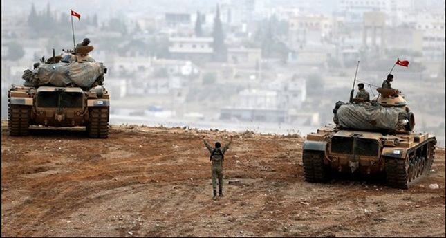 الجيش التركي يعلن تدمير 330 هدفاً لتنظيم الدولة في قرى مدينة الباب 
