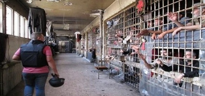 تقرير: مقتل 10 أشخاص في سجون النظام بسبب التعذيب خلال نيسان الماضي